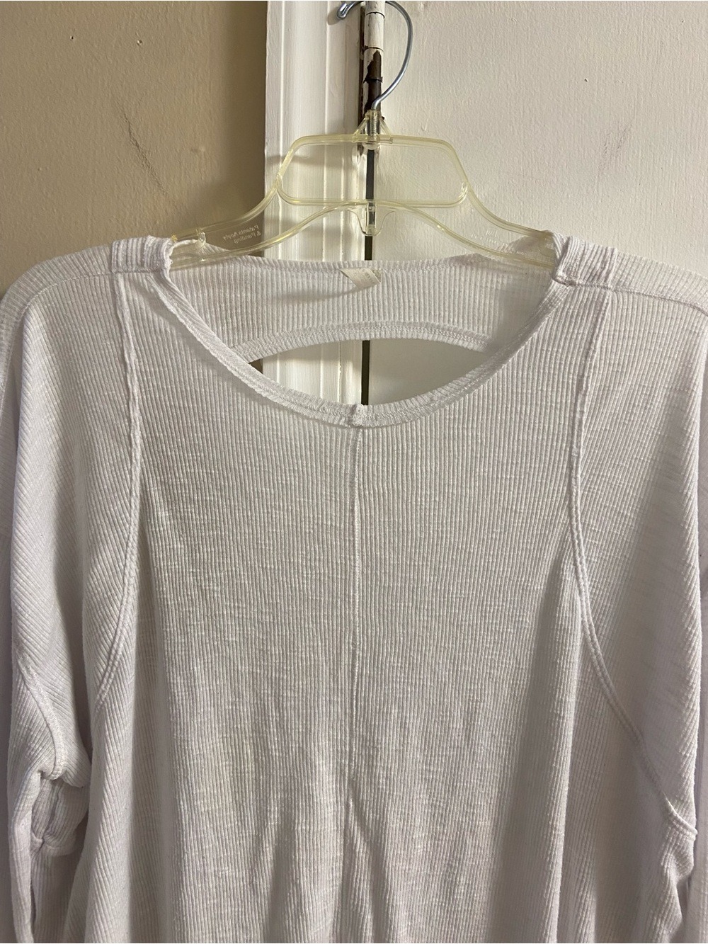 Free People Movement Women's White Long-Sleeve Cutout Lightweight Top Medium - Picture 4 of 9